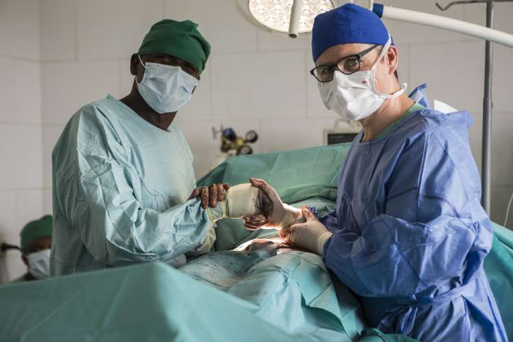 chirurgen_fuer_afrika_ruanda_2016_8